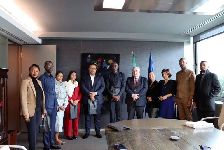 CSM recebe delegação da Comarca de Luanda