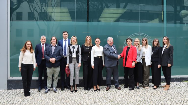Visita ao CSM de delegação croata