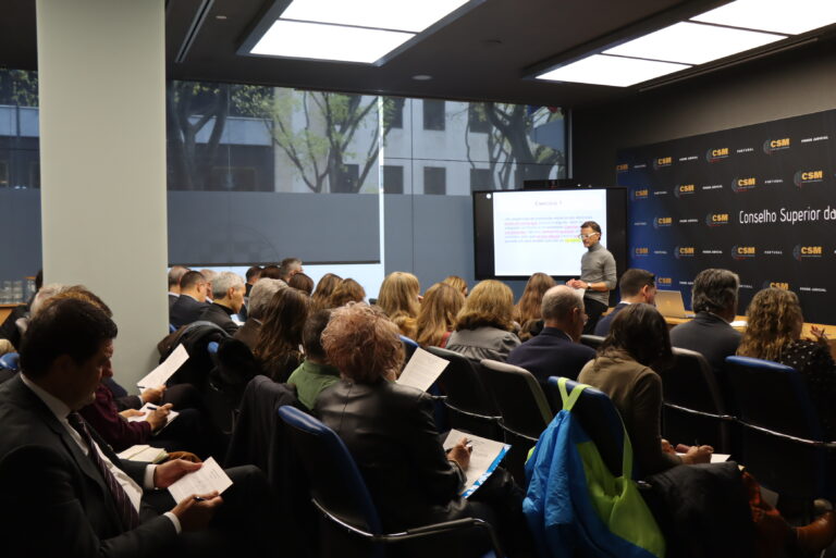 CSM conclui ciclo de formação em técnicas de escrita clara